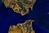 Strait_of_Gibraltar_5.53940W_35.97279N