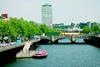 The discreet installation of Dublins three new water bus landing stages has maintained the unique character of the River Liffey.