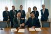 The image shows the signatories of the multi-year Framework Agreement between Teledyne marine and the Swedish Defense Materiel Administration (FMV)