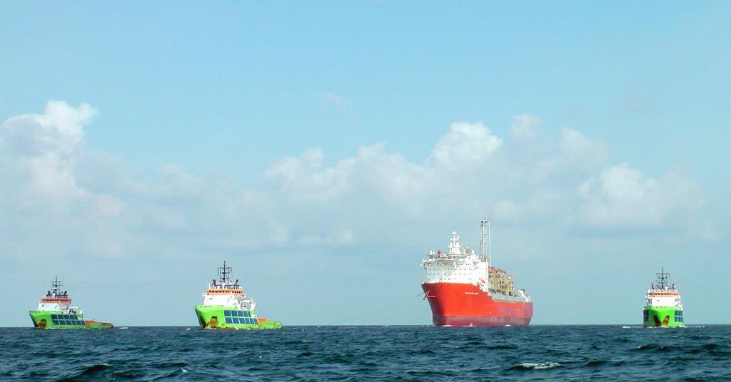 Marathon tow for Fairmount News Maritime Journal