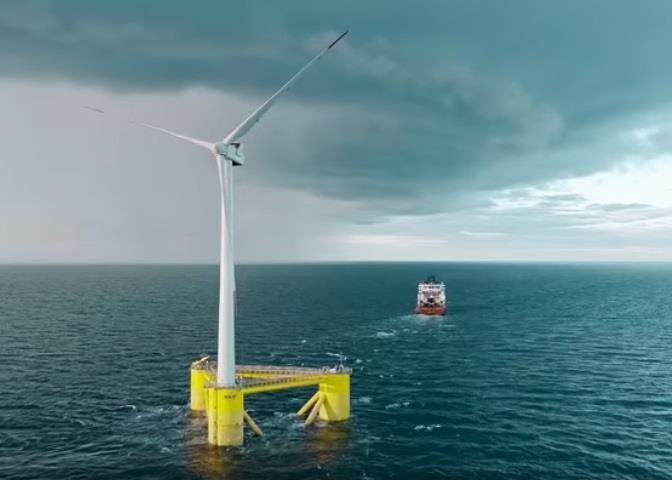 First Kincardine floating wind turbine | News | Maritime Journal