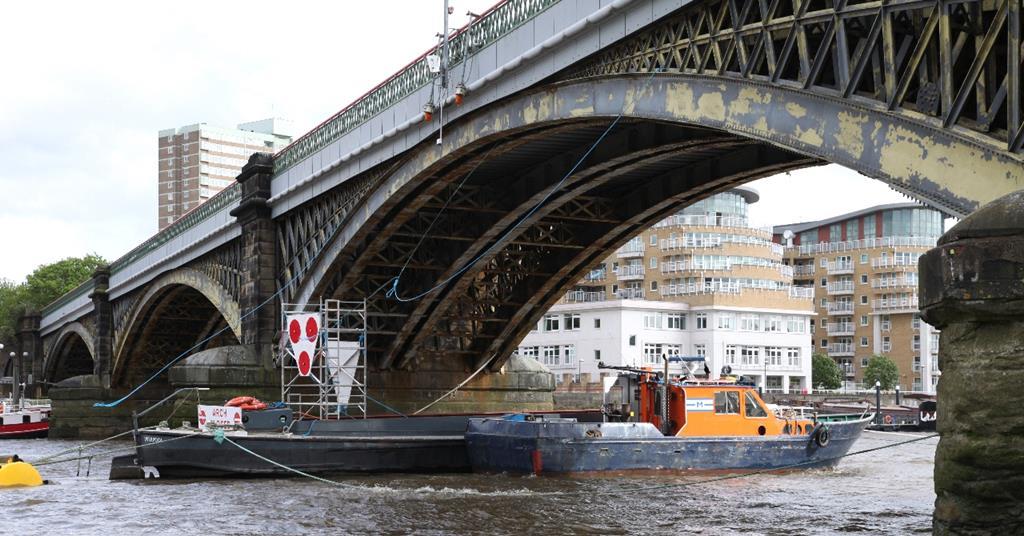 River access supports Battersea Bridge refurb News Maritime