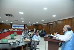 Members of CMFRI and stakeholders discussing traditional knowledge