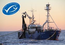 The image shows a vessel fishing the Australian Southern Bluefin Tuna fishery