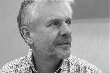 Paul Cairns