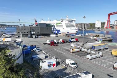 The-hydrogen-generator-_white-container-with-four-fans-on-the-roof_-supplies-Stena-Scandinavica-with