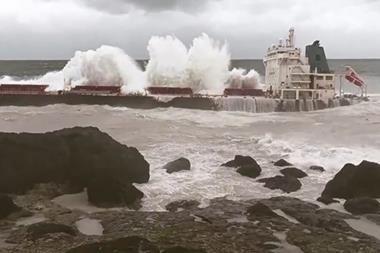 'Blue Lagoon' broke in two following its grounding in Taiwan (focustaiwan.tw-Shipwreck Log) (002)