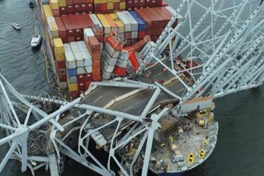 Explovies were used to remove wreckage from 'Dali's' foredeck (Unified Command) (002)