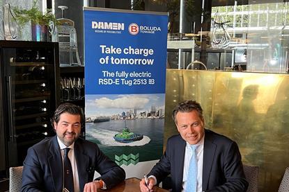 Contract signing between Damen Shipyards and Boluda Towage (Damen)