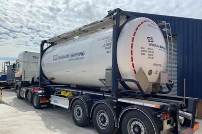 lubes-tanker-scaled