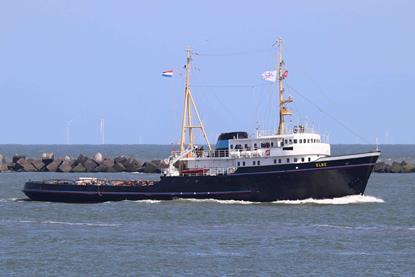 The preserved Dutch museum tug 'Elbe' manned by volunteers is fully certificated to carry fare-paying passengers (Peter Barker)