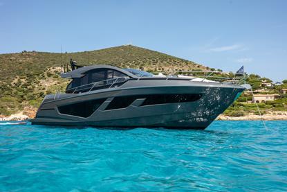 Sunseeker Predator 65