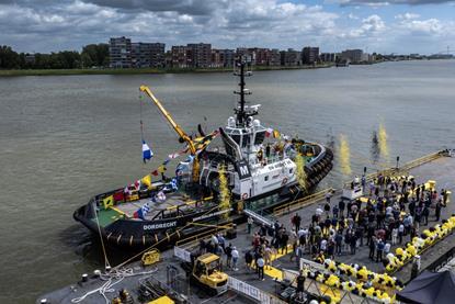 Damen Shipyards and Muller Dordrecht christen new Damen ASD Tug 3212 (1)