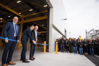 2025.10.13-HamiltonJet-New-Factory-Opening-01755 Ribbon