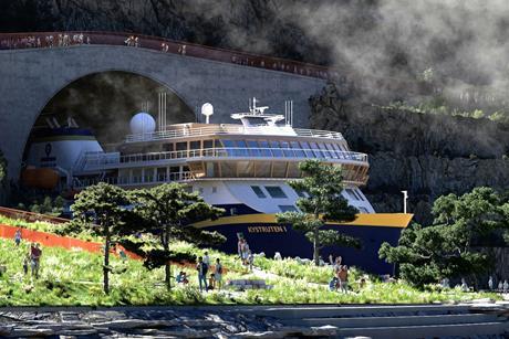 Stad Ship Tunnel