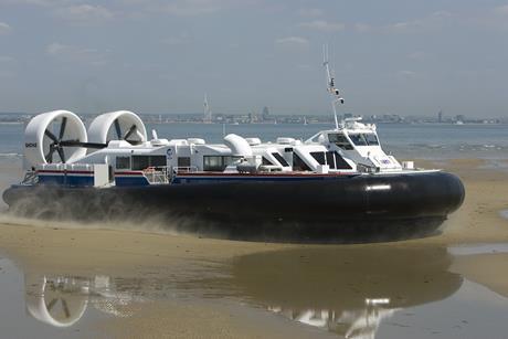 Solent_Express_BHT130_Hovercraft