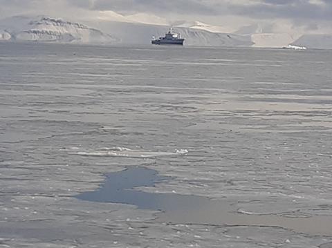 Navigating the Arctic Ocean