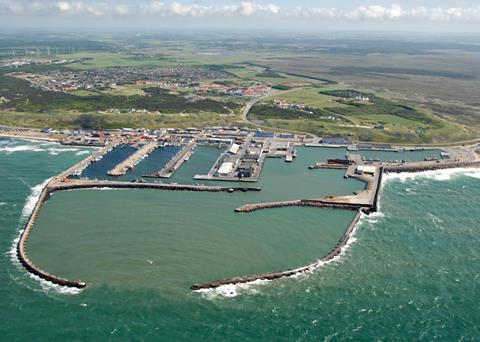 Hanstholm Havn will be getting a new T-head breakwater
