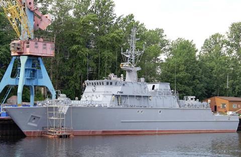 The yard builds a wide variety of military and civilian vessels up to a length of 100 metres
