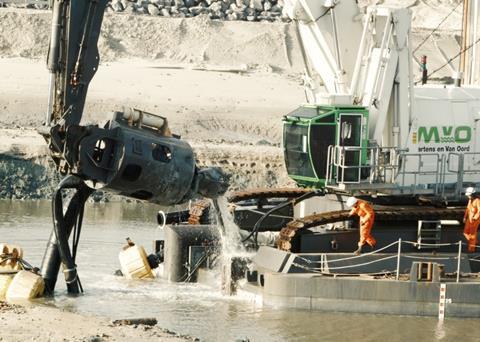 Damen DOP at work in Cadzand Harbour