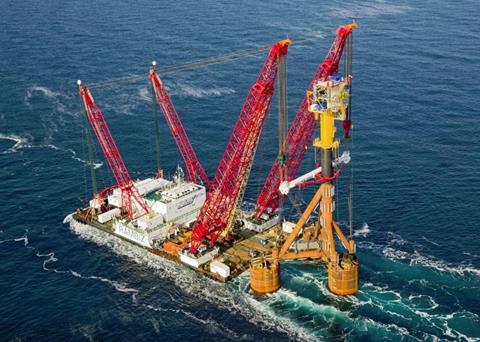 Scaldis’ heavy lift vessel, Rambiz, has a unique arrangement having two cranes, shallow draft, large deck space and extensive accommodation facilities