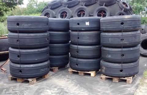 Aircraft Tyres for Tugs & Harbours