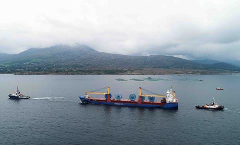 'Onego Rio' is assisted by 'Ocean Challenger' and 'Ocean Bank' (Atlantic Towage & Marine)