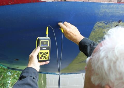 A marine surveyor working with the new Multigauge 5650