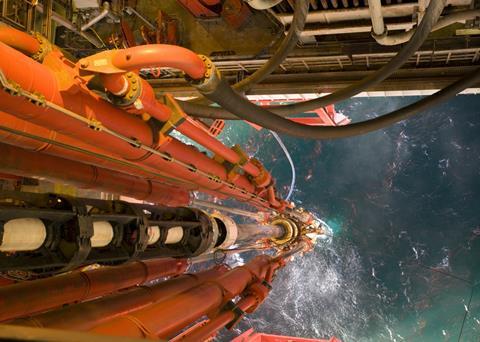 Marine life uses rigs and pipelines as stepping stones Photo: ICIT