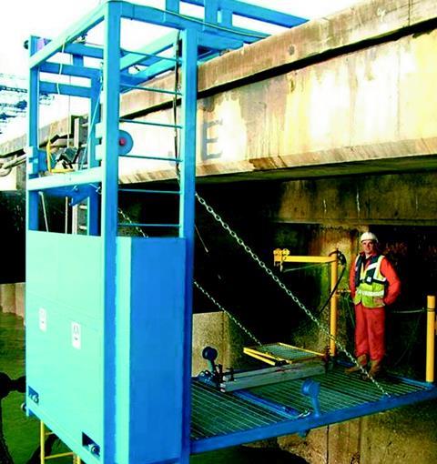 Innovation Expedites Quayside Works | News | Maritime Journal
