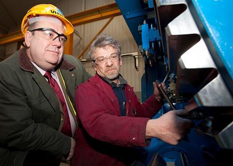 ACE Winches fitting controller Bob Hammond demonstrates new winch equipment to Scotland’s First Minister Alex Salmond (left).